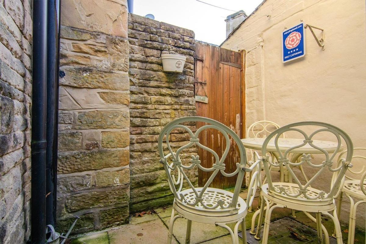 Pudding Cottage In Bakewell Exteriör bild